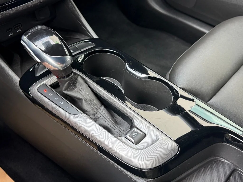 Used 2024 White Buick Sport Touring image 15