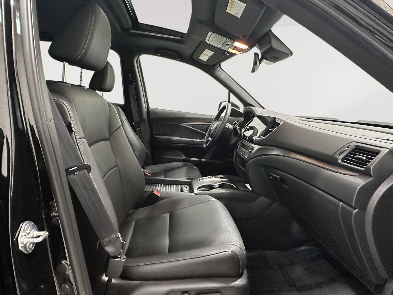 Used 2023 . Honda EX-L image 25