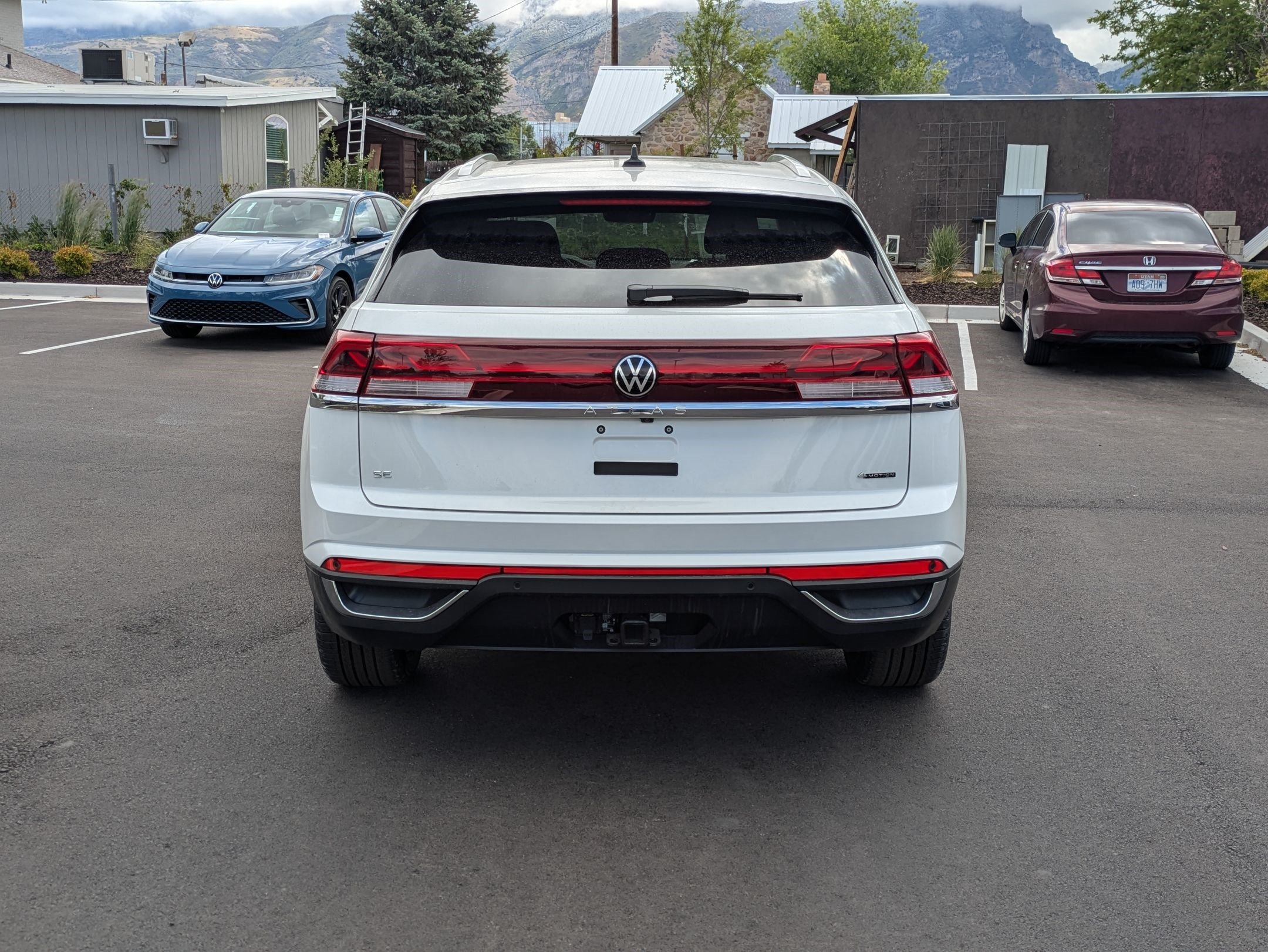 New 2026 Opal White Pearl Volkswagen 2.0T SE w/Technology image 4
