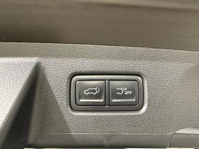 Used 2025 Green Kia S image 10