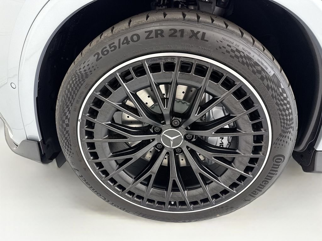 New 2026 Cirrus Silver Metallic Mercedes-Benz GLC 43 AMG® image 30