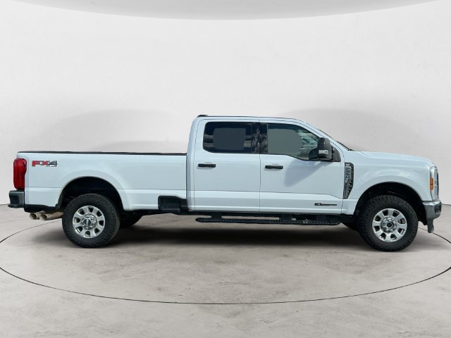 Used 2024 White Ford XLT image 4
