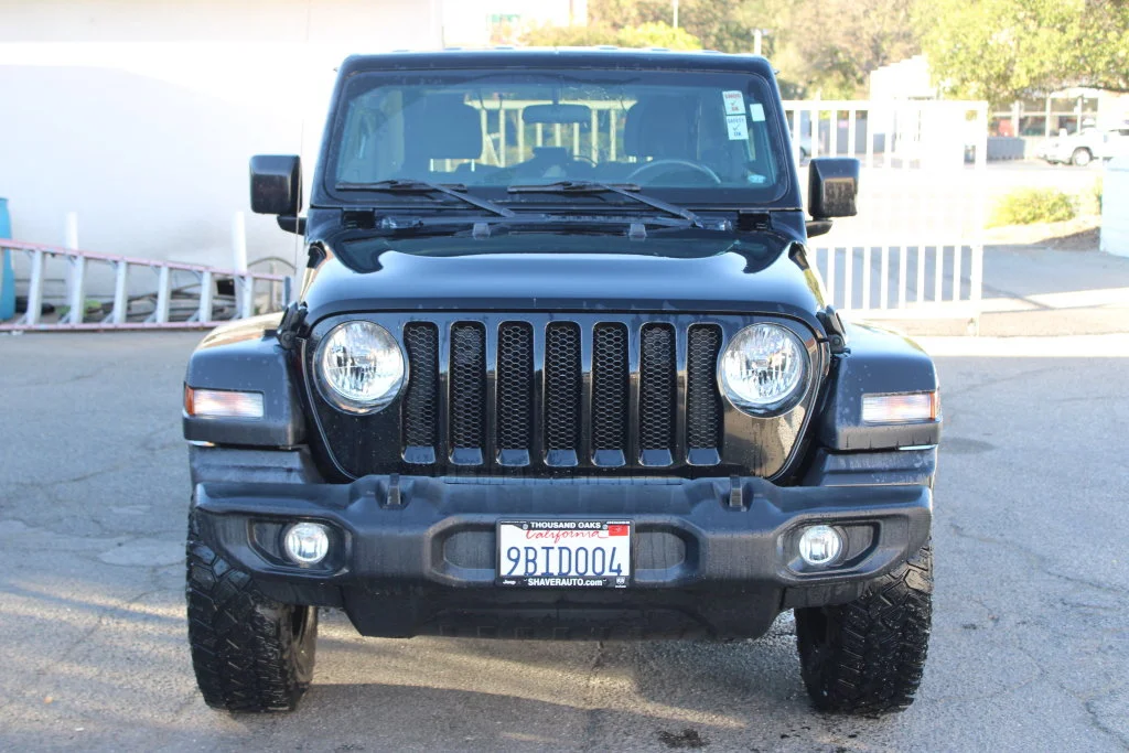 Used 2022 Black Jeep Sport S image 2