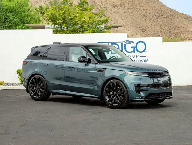 New 2026 Giola Green Land Rover Dynamic SE image 4