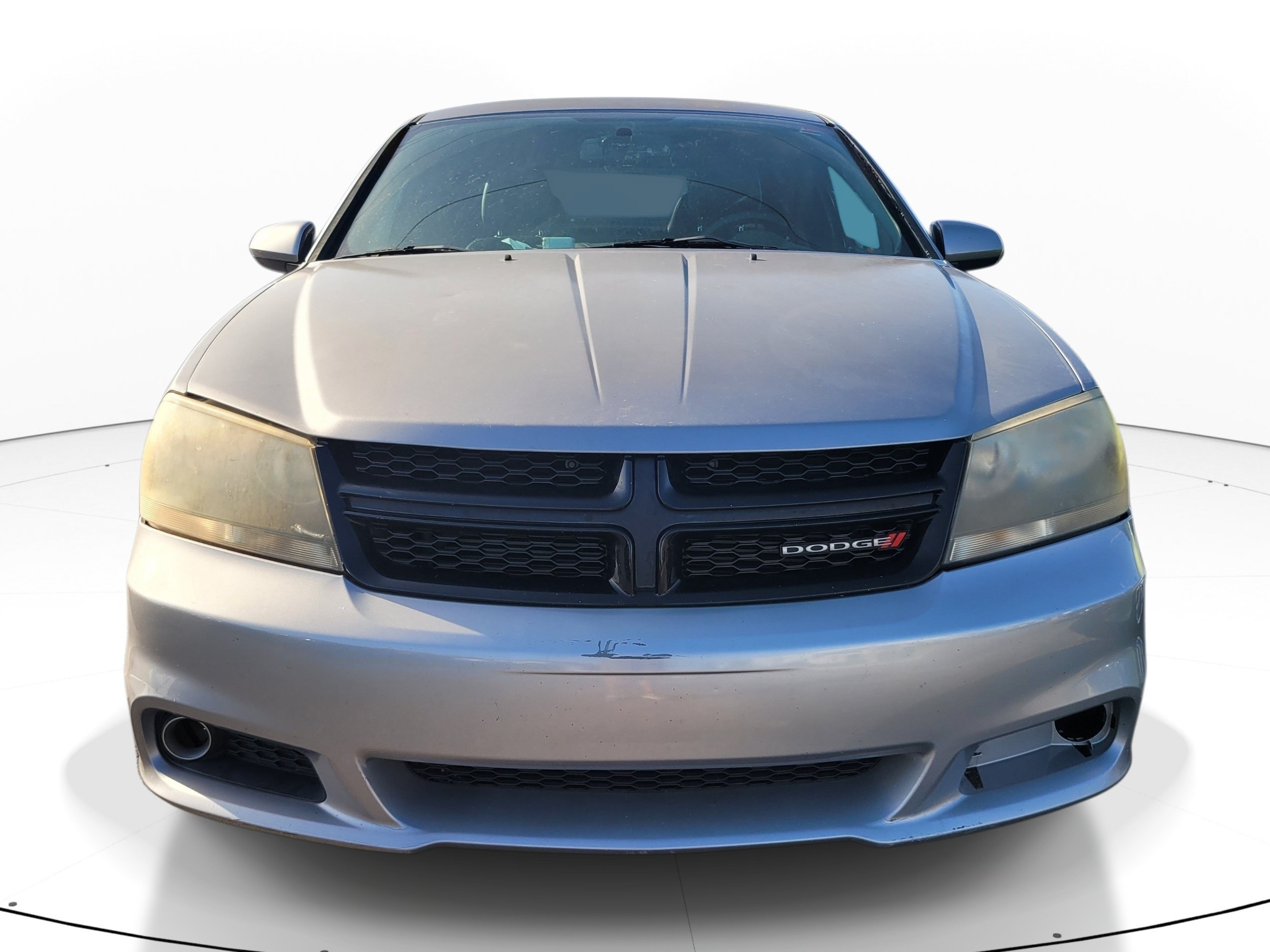 Used 2014 Billet Silver Metallic Clearcoat Dodge SXT image 2