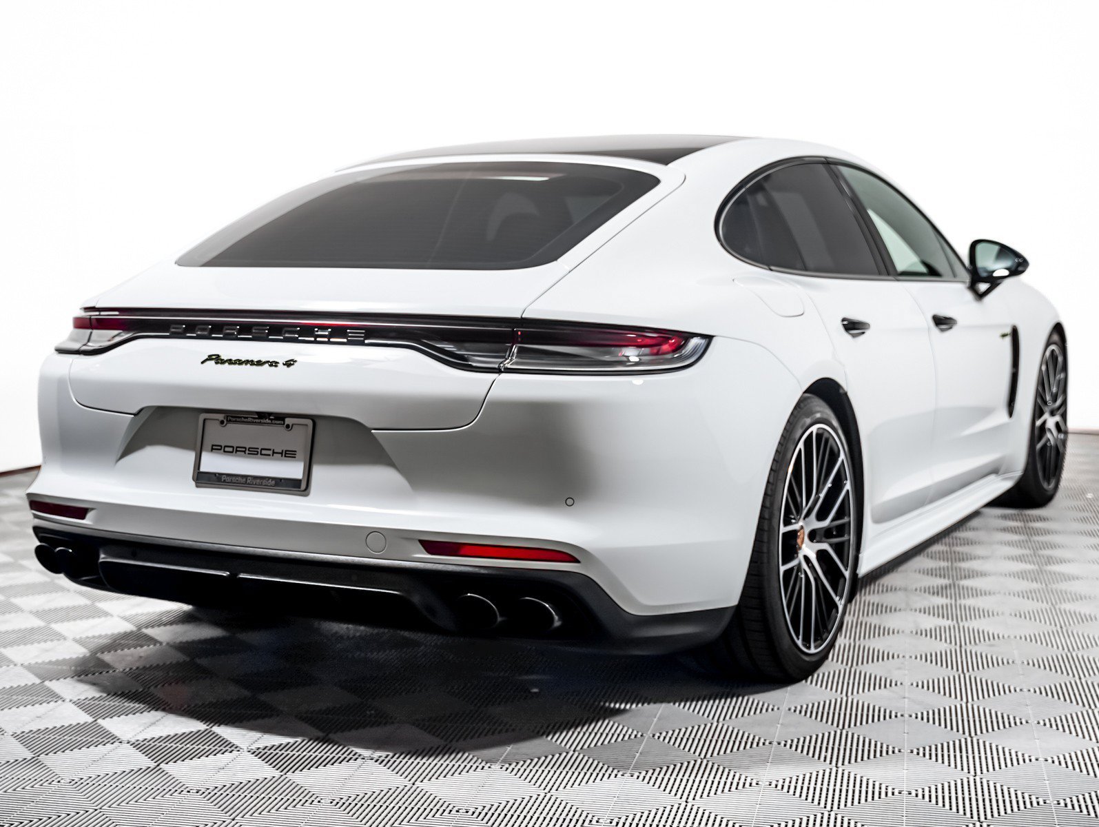 Certified Used 2023 White Porsche 4 E-Hybrid image 10