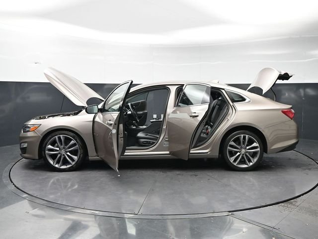 Used 2024 Mineral Gray Metallic Chevrolet LT image 34