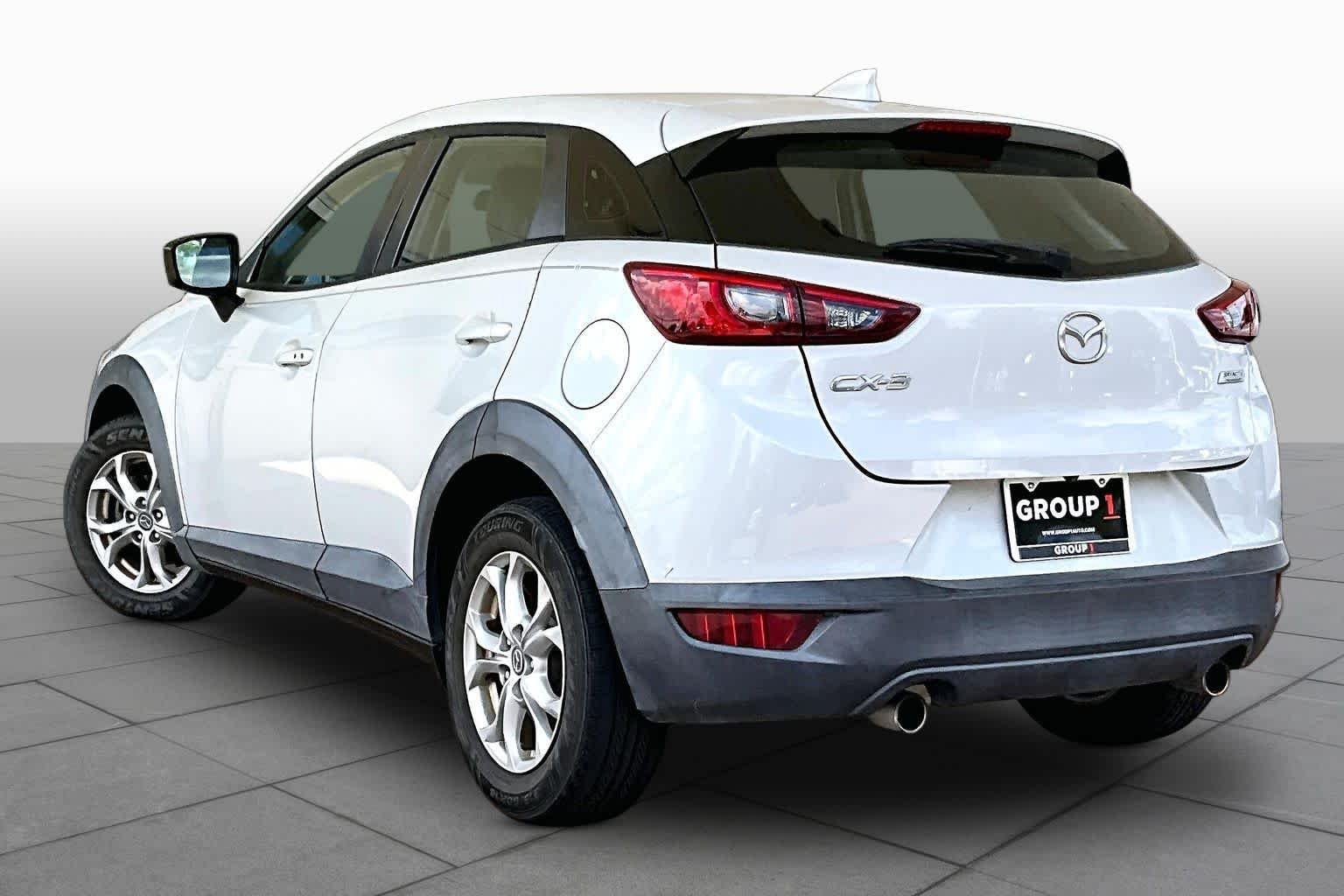 Used 2016 Ceramic Silver Metallic Mazda Touring image 11