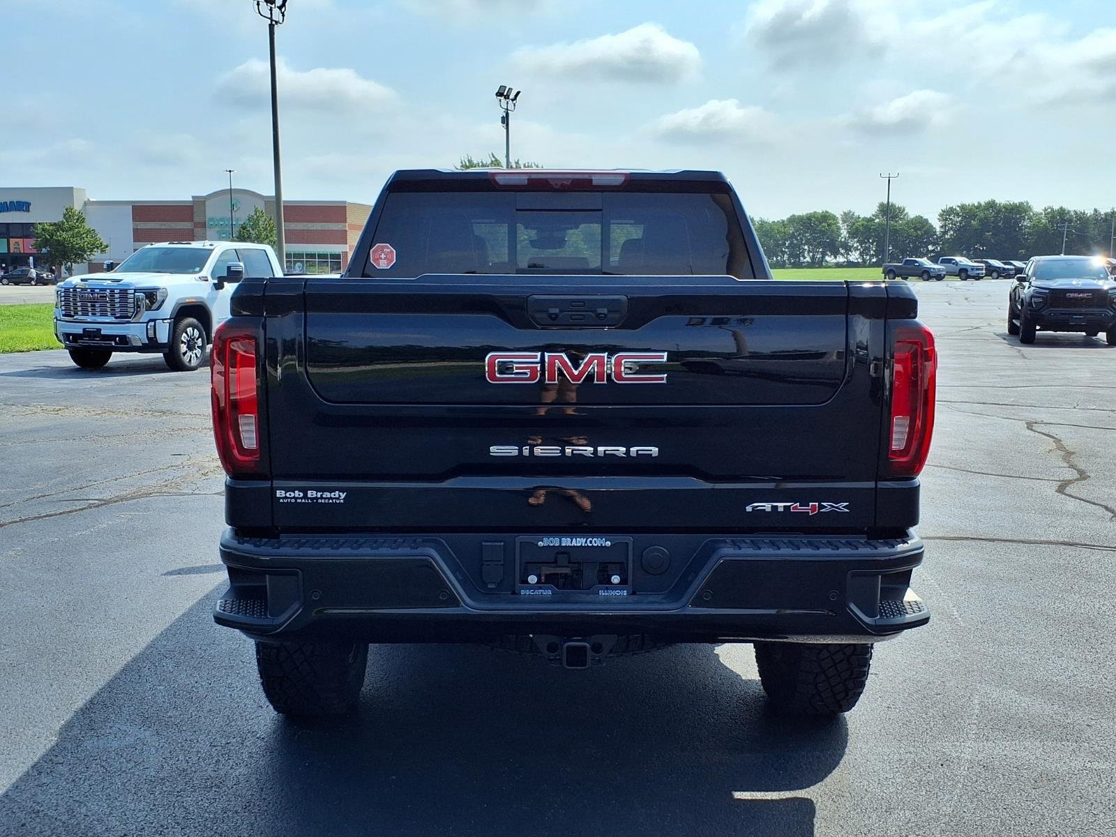 2026 GMC Sierra 1500 AT4X - Photo 17