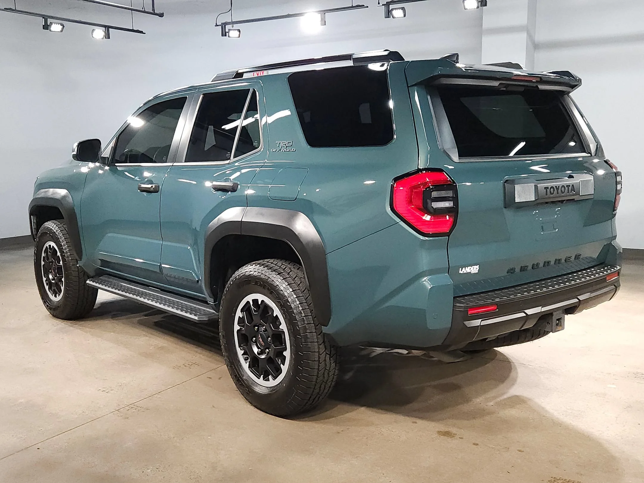 Certified Used 2025 Everest Toyota TRD Off Road image 5