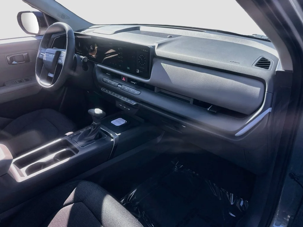 New 2027 Iceberg Green Kia S image 26