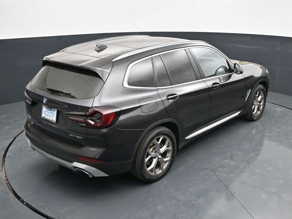 Certified Used 2023 Dark Graphite Metallic BMW xDrive30i image 17