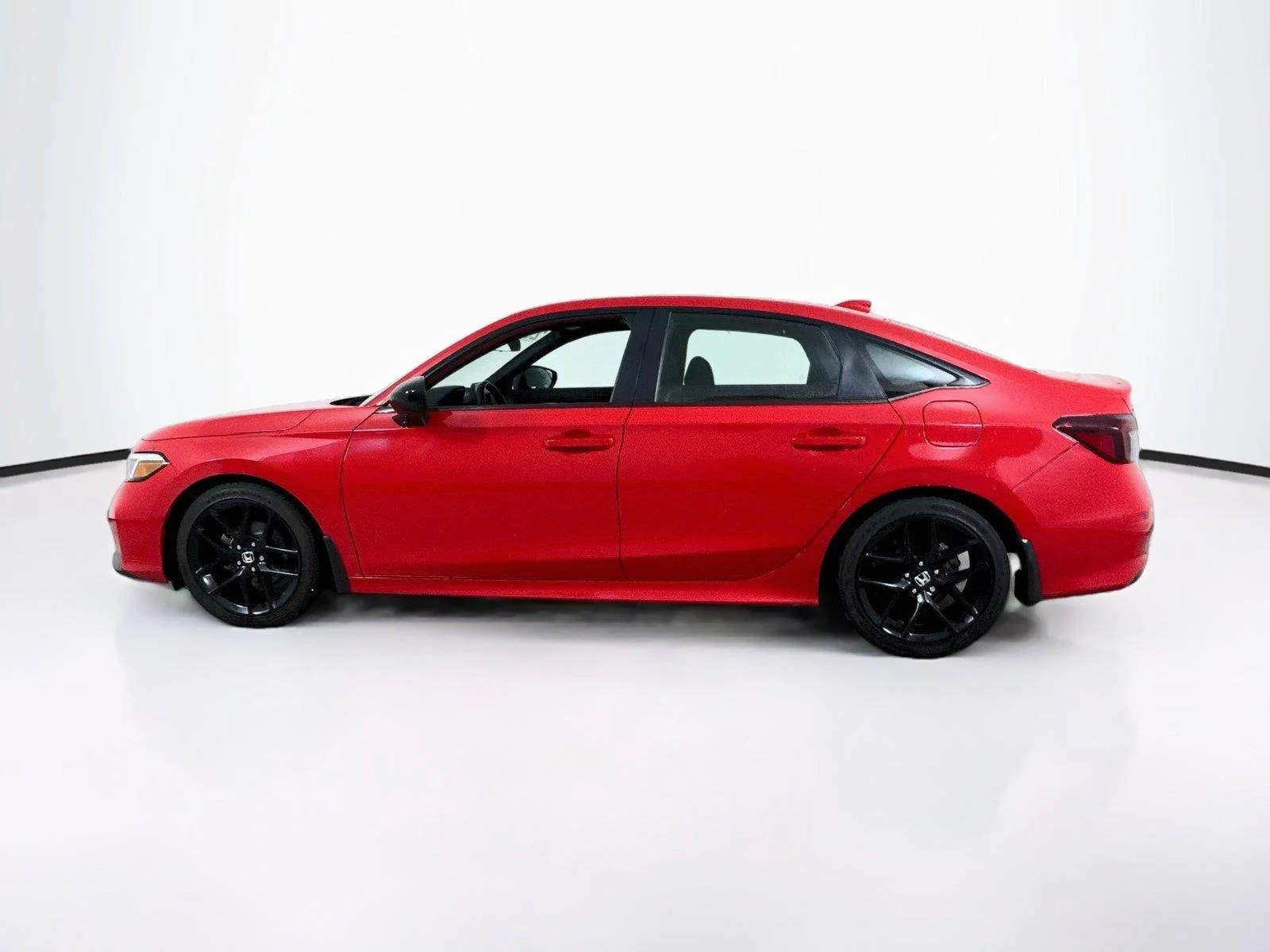 Used 2025 Rallye Red Honda Sport image 3