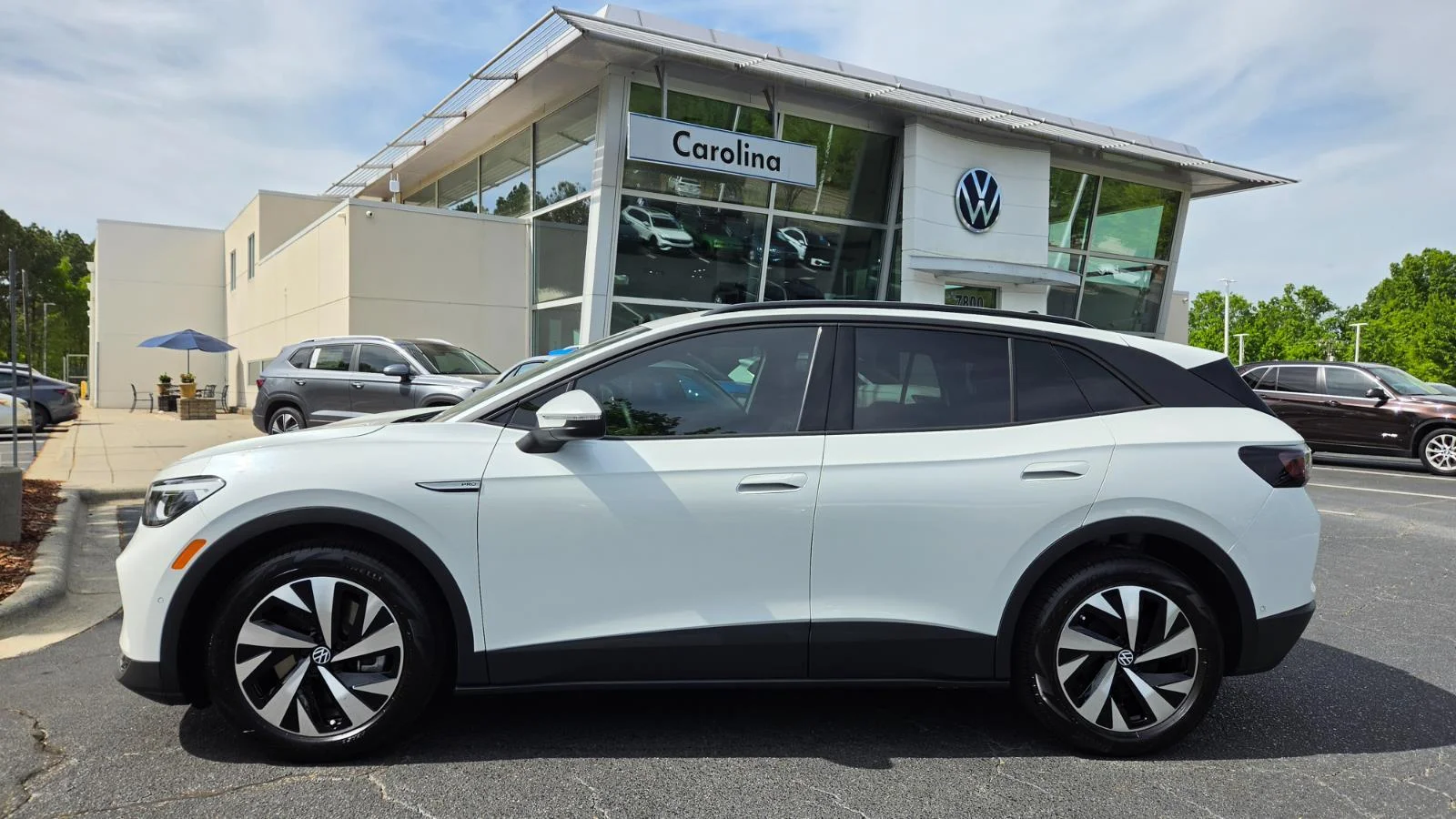 New 2026 opal white pearl Volkswagen Pro image 2