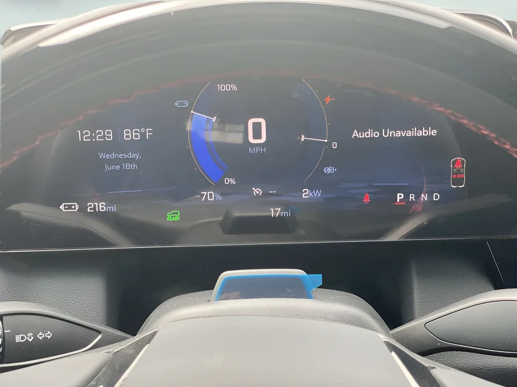 2025 Chevrolet Equinox EV RS - Photo 11