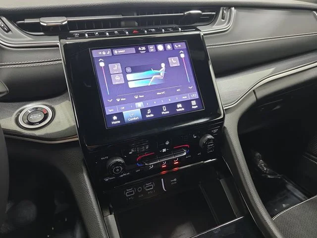 Used 2023 White Jeep Altitude X image 20