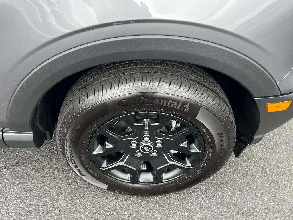 New 2026 Carbonized Gray Metallic Ford Big Bend® image 6