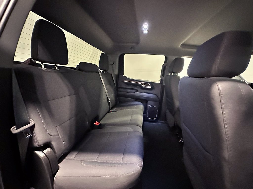 Used 2022 Blue Chevrolet RST image 25