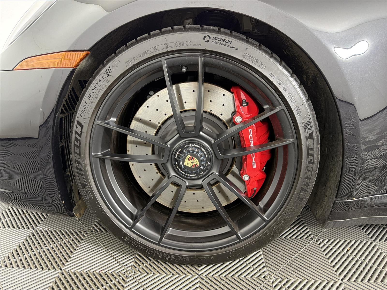 Used 2022  Porsche Carrera S image 11