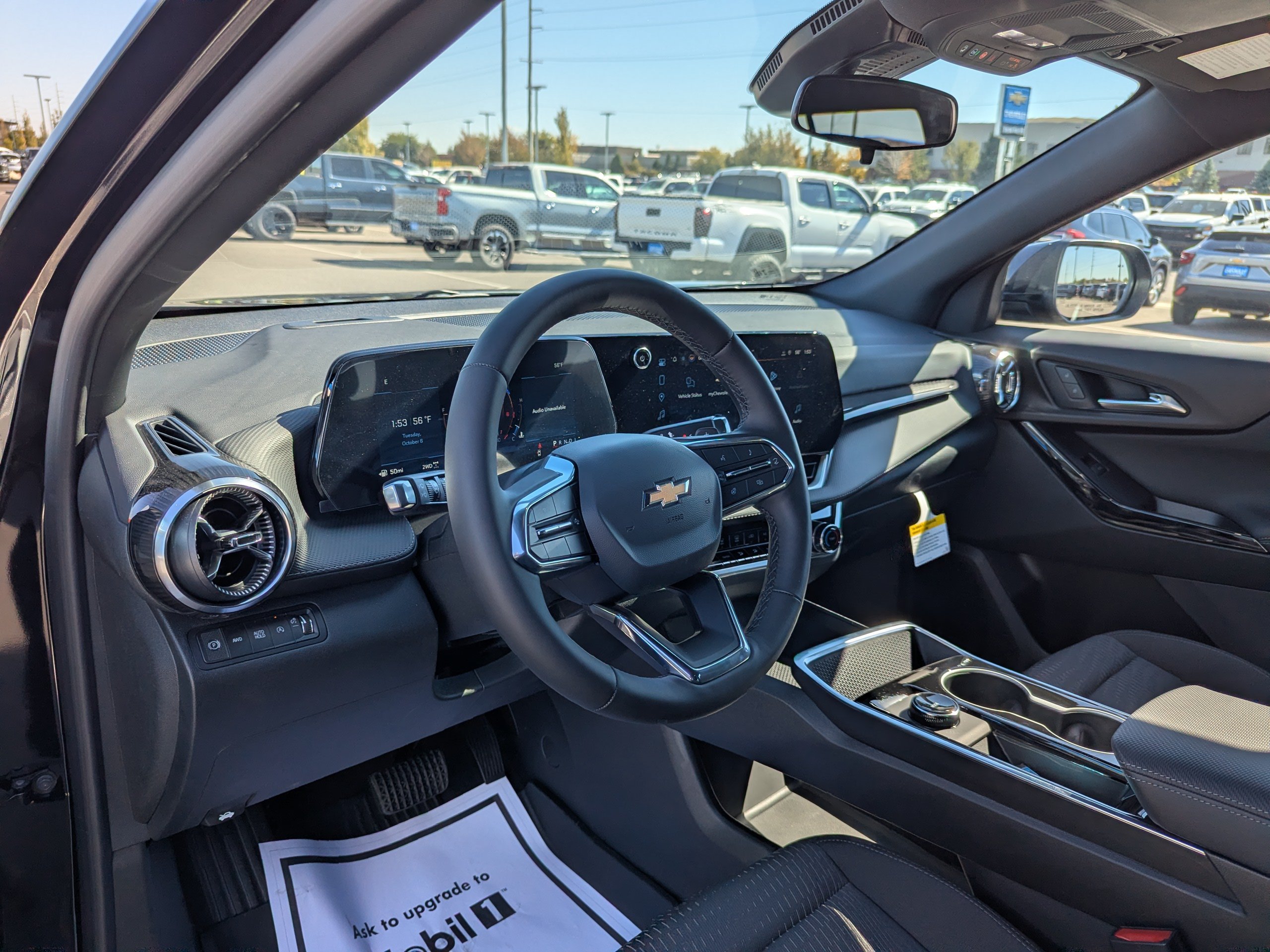 2027 Chevrolet Equinox LT - Photo 11