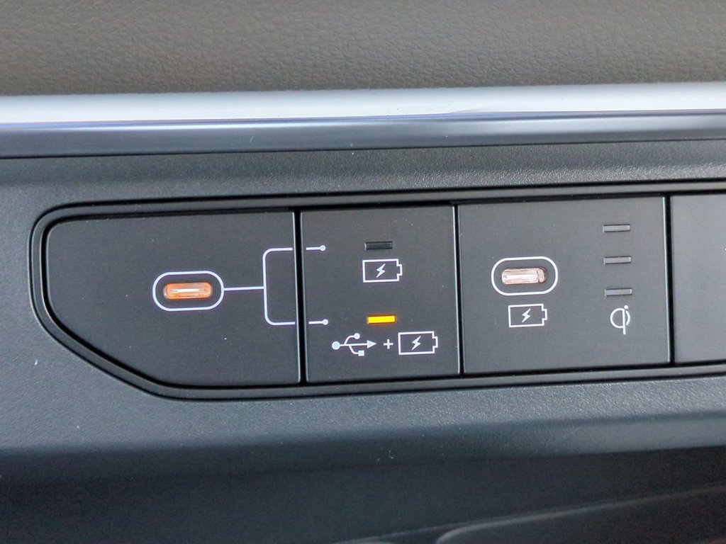 2026 Kia Carnival EX - Photo 28