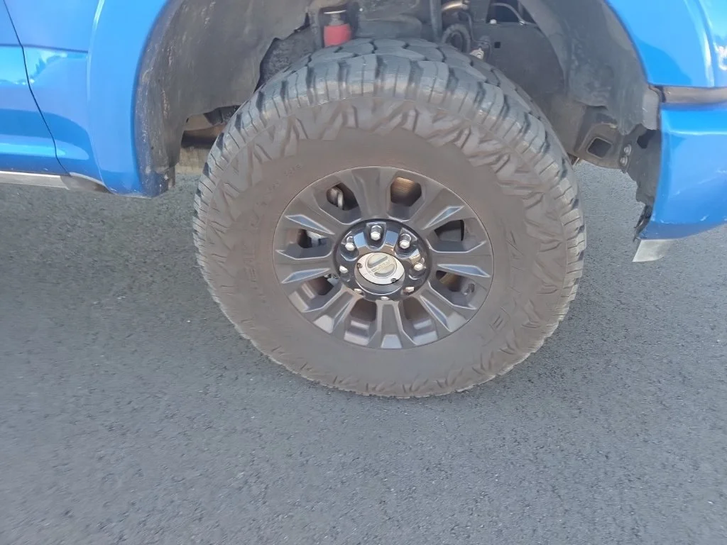 Used 2020 Blue Ford Platinum image 34