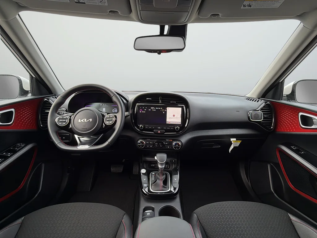 Used 2025 White Kia GT-Line image 12
