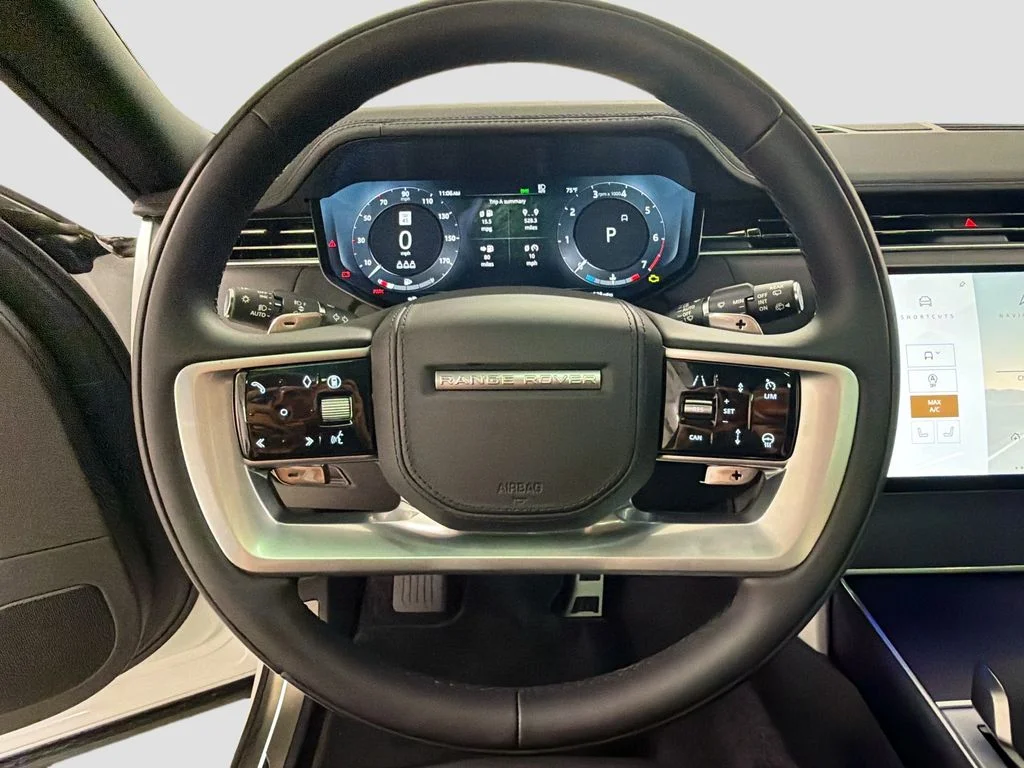 Certified Used 2025 Fuji White Land Rover SE image 12