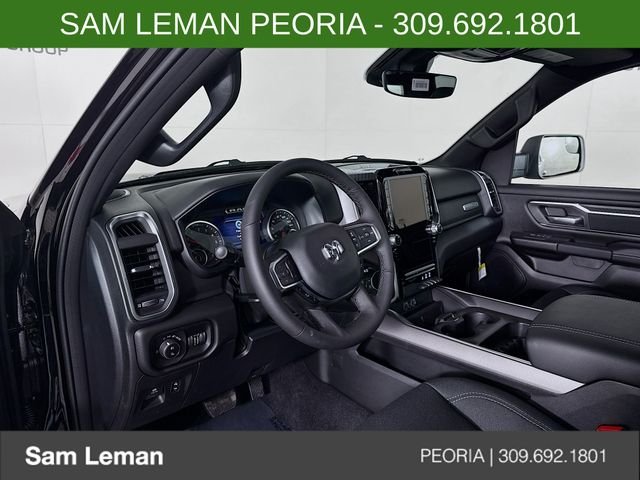 New 2026 Diamond Black Crystal Pearl-Coat Exterior Paint RAM Big Horn/Lone Star image 9