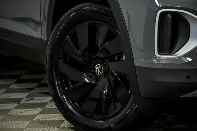 New 2026 Gray Volkswagen 2.0T SE w/Technology image 3