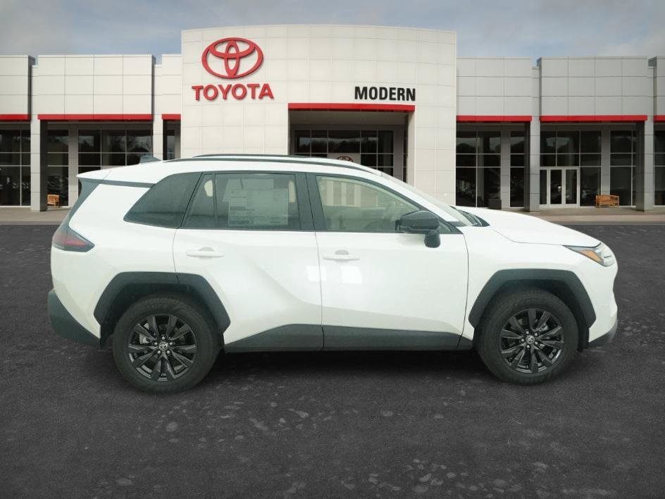 New 2026 Wind Chill Pearl Toyota XLE Premium image 6