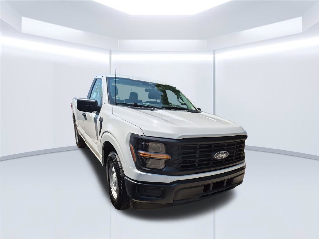 Used 2024 Oxford White Ford XL image 3