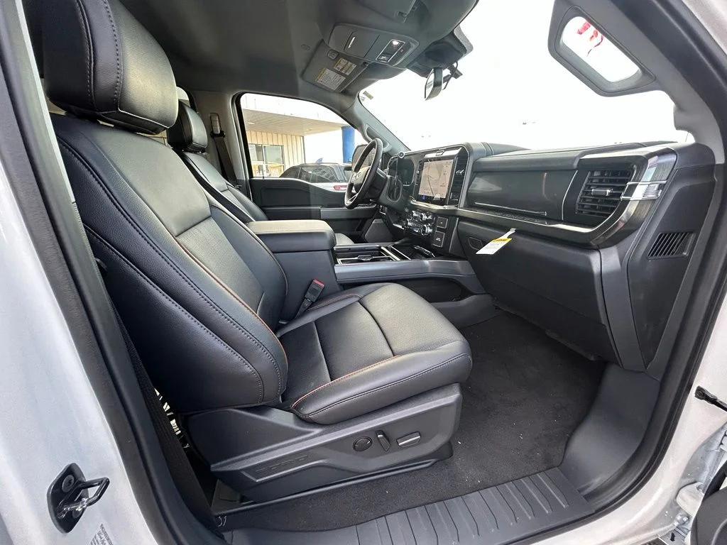 New 2026 Star White Metallic Tri-Coat Ford F-250® Lariat® image 23