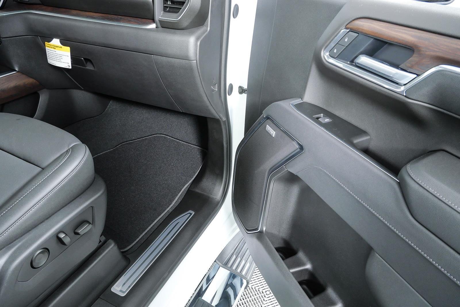2026 GMC Sierra 1500 SLT - Photo 26