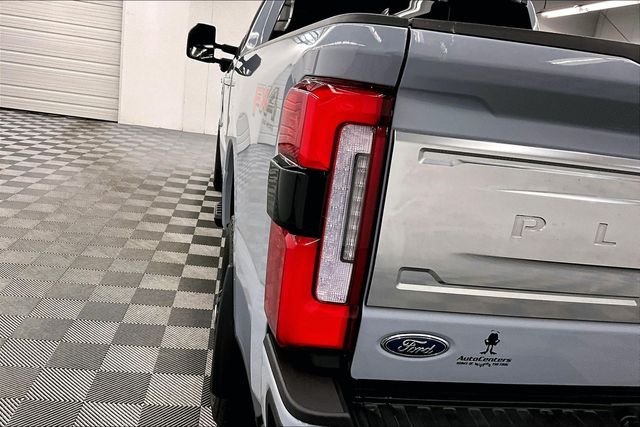 2024 Ford F-350 Super Duty Platinum - Photo 36
