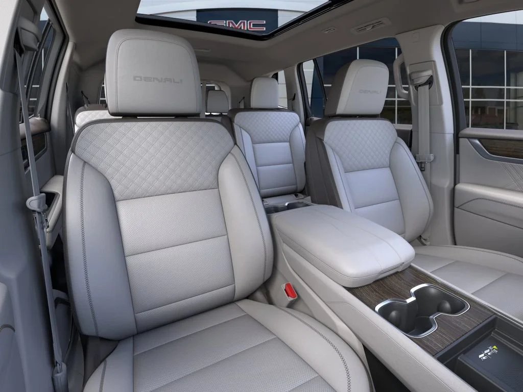 2026 GMC Acadia Denali - Photo 16