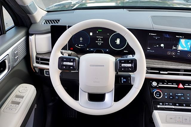 Used 2024 Gray Hyundai Limited image 21