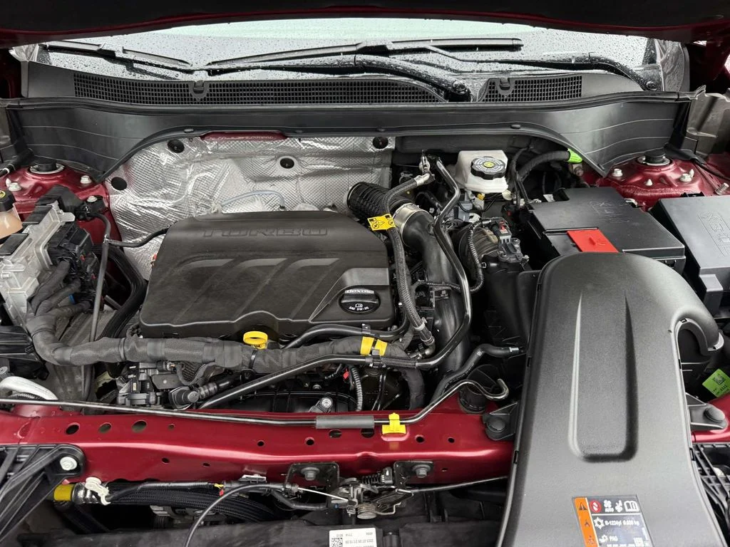 Used 2024 Red Chevrolet 2RS image 13