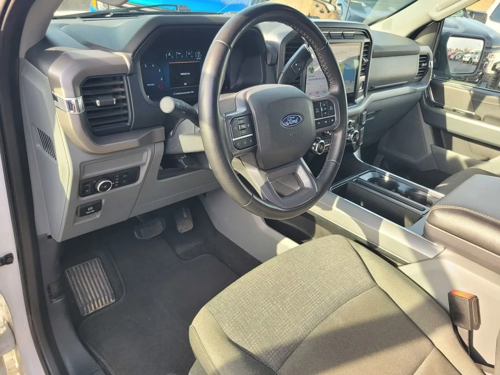 Used 2024 White Ford XLT image 14