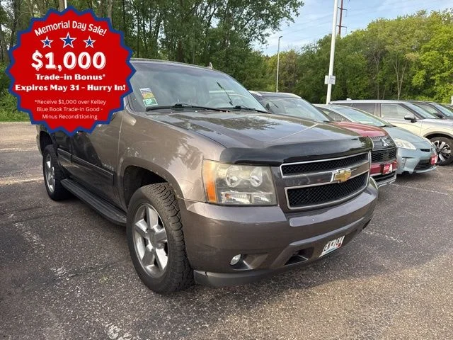 2011 Chevrolet Tahoe 4WD LT's photo