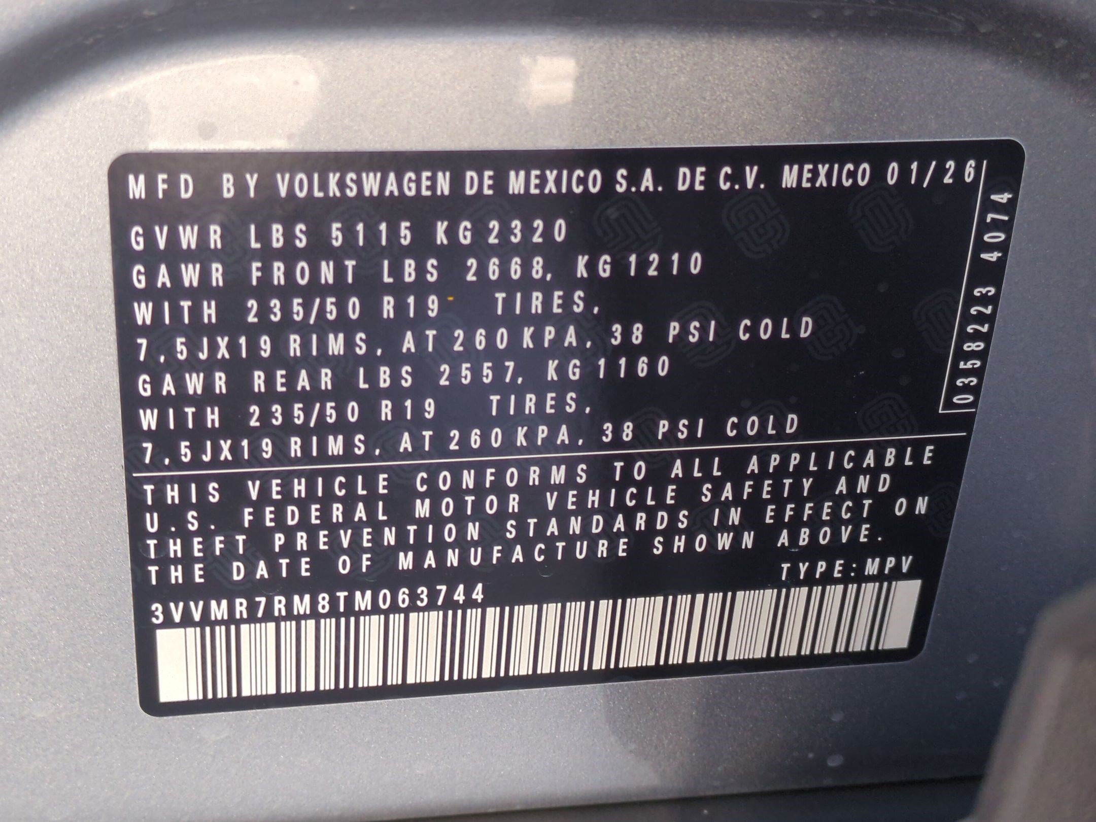 New 2026 Pyrite Silver Metallic Volkswagen SE image 17