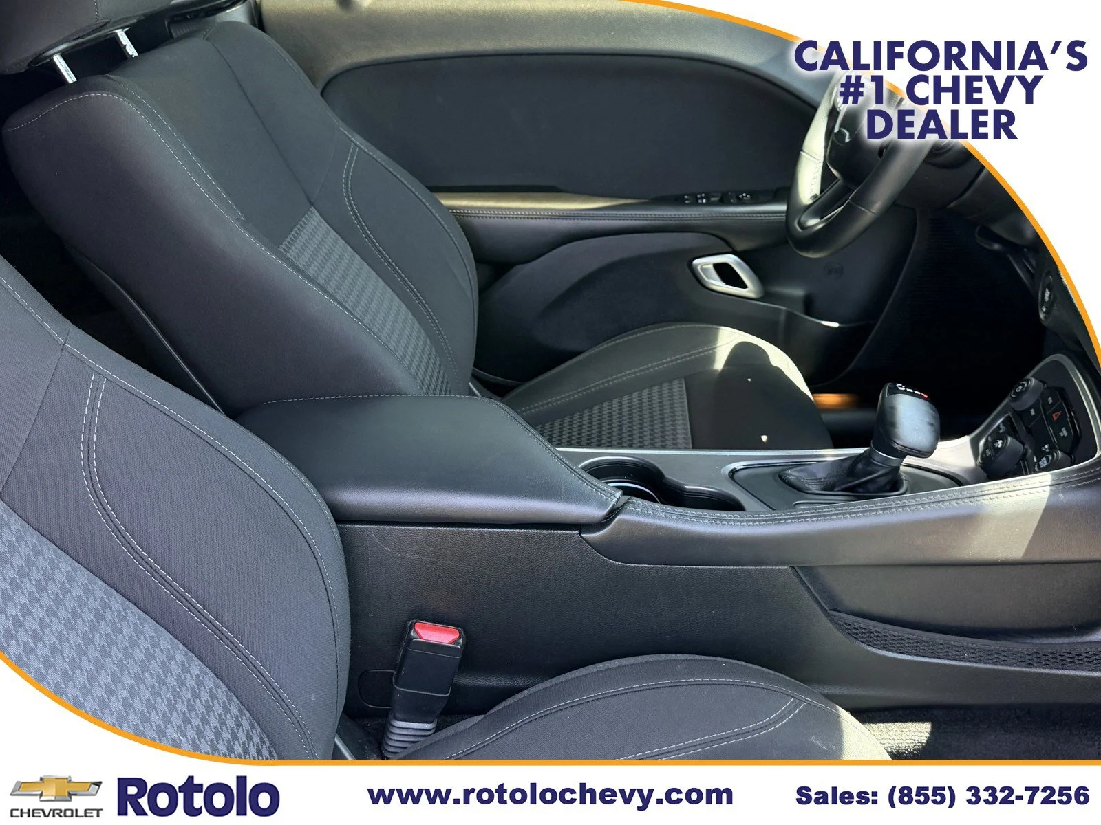 Used 2018 Granite Pearlcoat Dodge SXT image 8