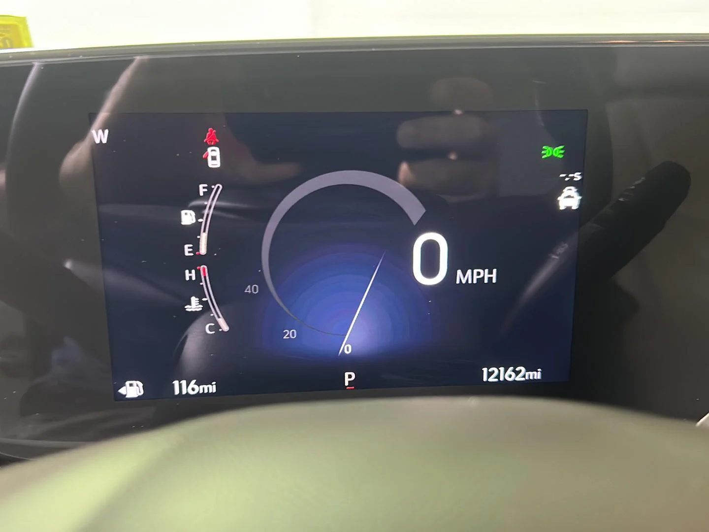 Used 2024 White Frost Tricoat Buick Avenir image 17