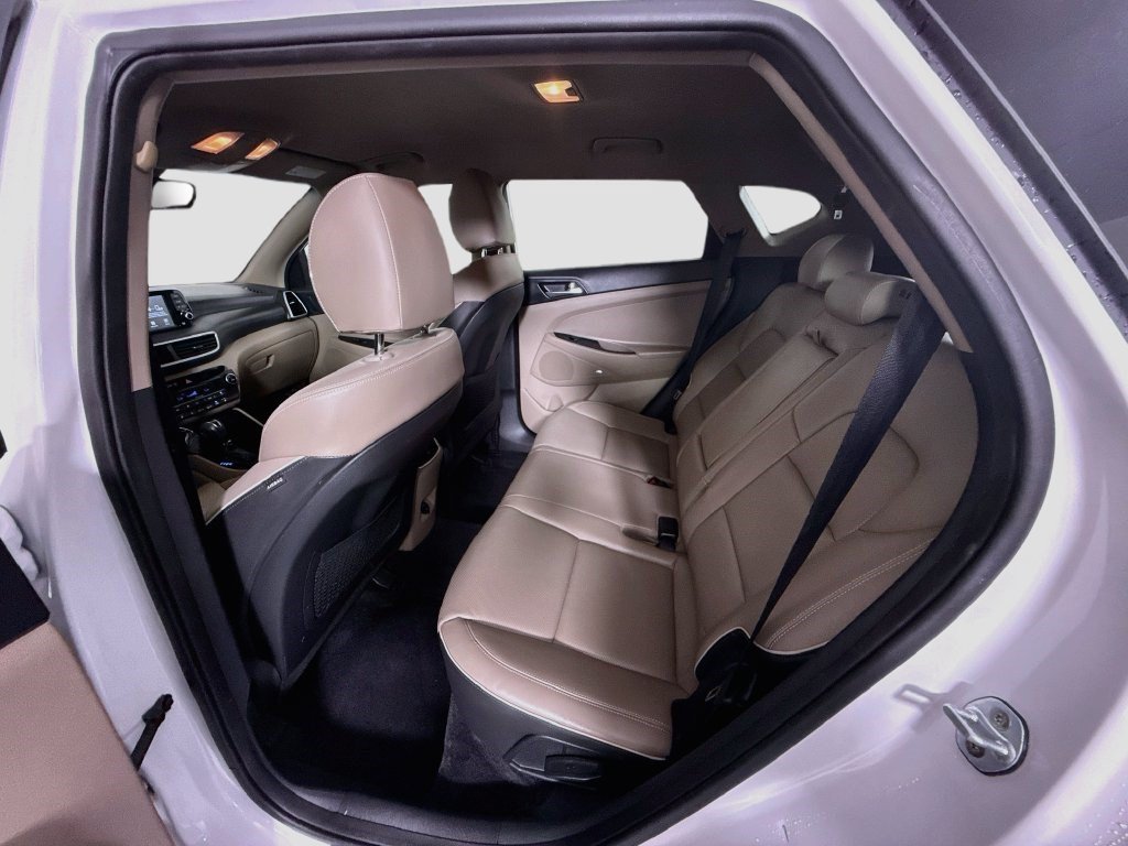 Used 2019 White Pearl Hyundai Limited image 21