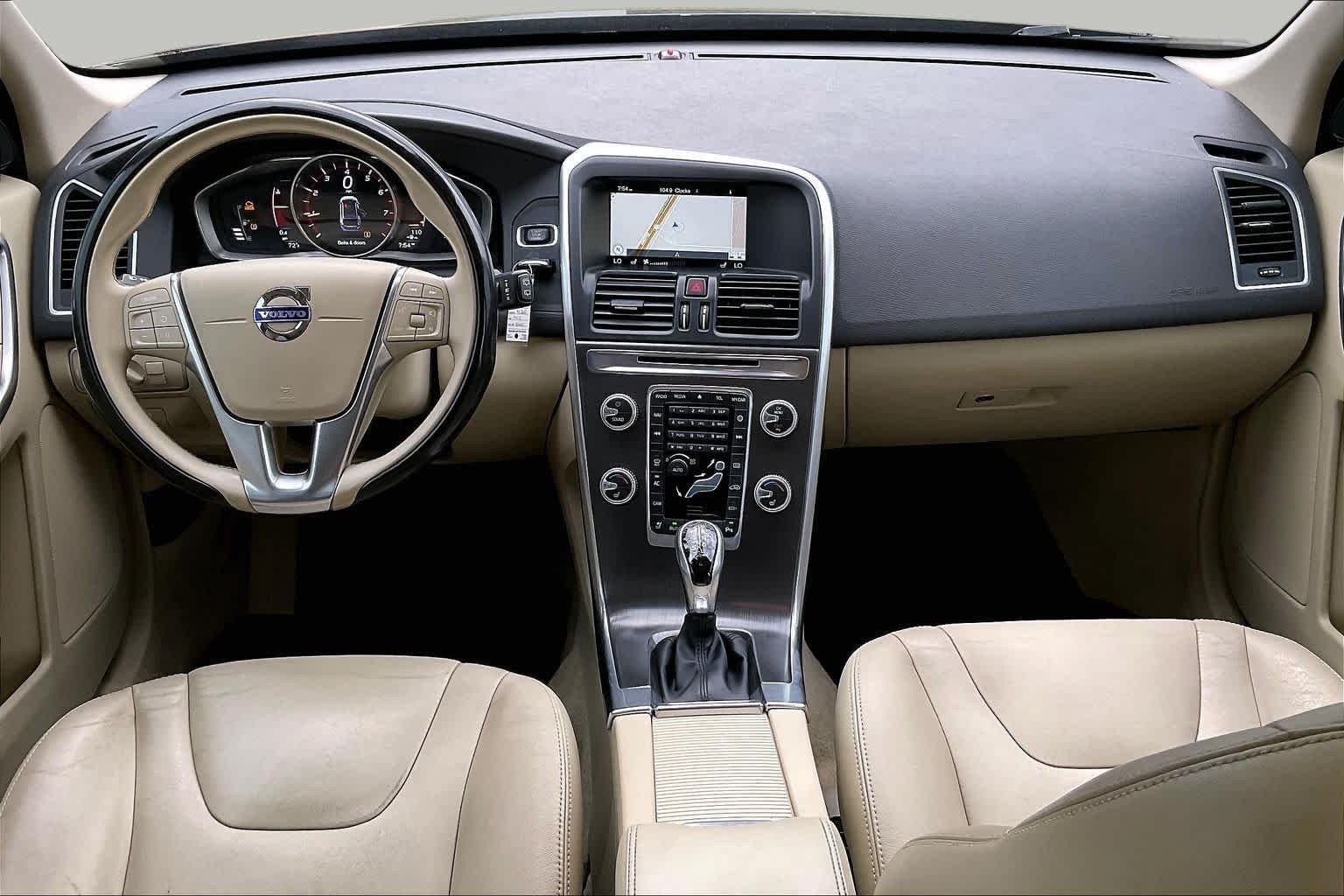 Used 2016 Black Stone Volvo T5 Drive-E Premier image 15