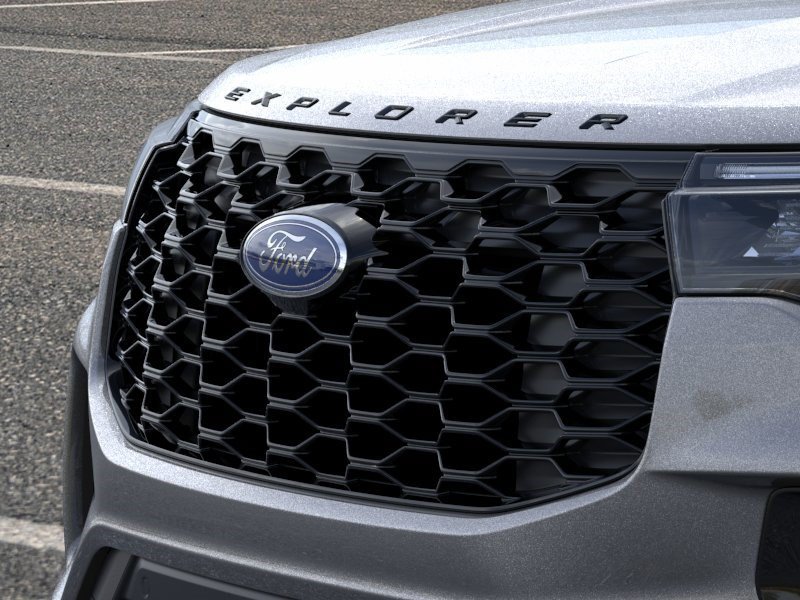 New 2026 Carbonized Gray Metallic Ford ST-Line image 17