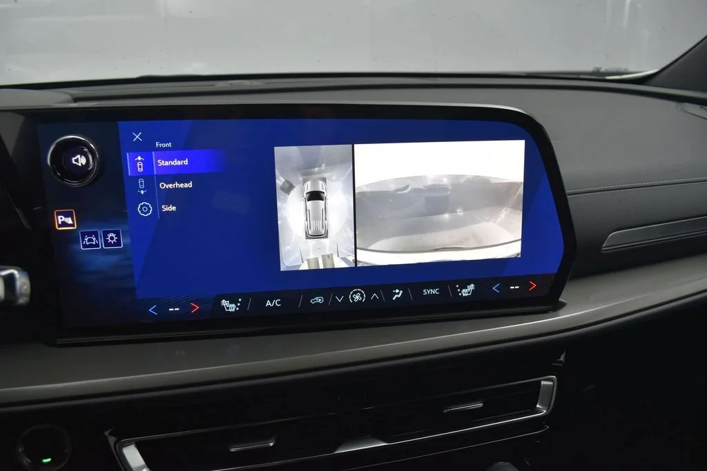 New 2026 Summit White Chevrolet LT image 13