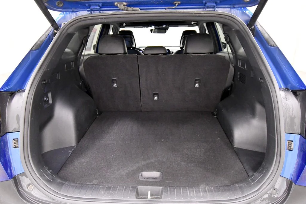 Certified Used 2024 Blue Kia X-Line image 7