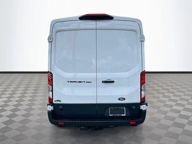 New 2026 Oxford White Ford Base image 5