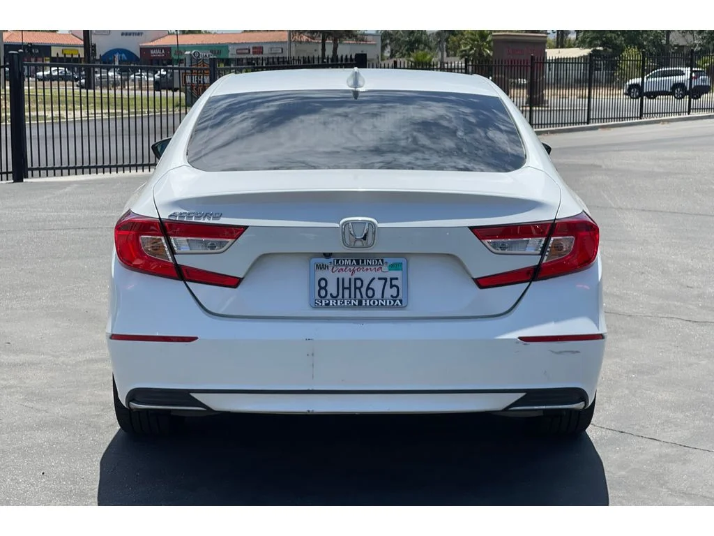 Used 2019 Platinum White Pearl Honda LX 1.5T image 4